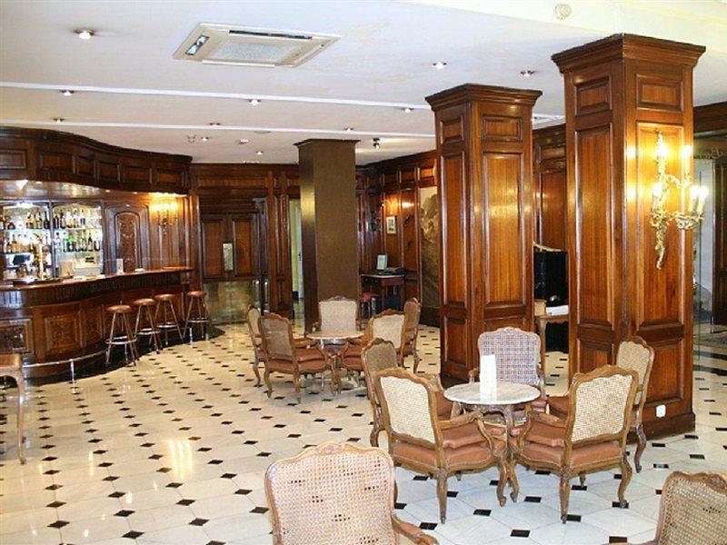One Shot Reina Victoria Hotel Walencja