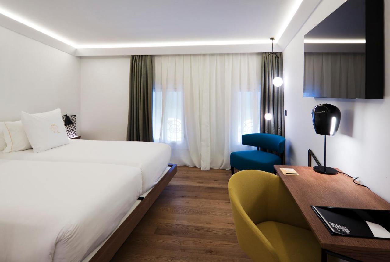 One Shot Reina Victoria Hotel Walencja